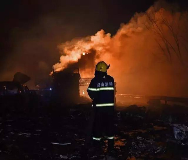 違規(guī)借用資質(zhì) 違規(guī)借用資質(zhì)