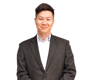 陳壁鑫（軟件及系統開發部經理）